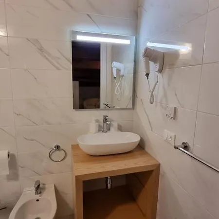 Palazzo Del Contestabile 住宿加早餐酒店 3*