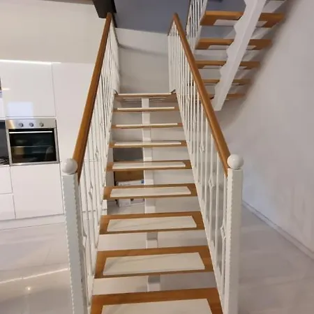Palazzo Del Contestabile 3* Troia