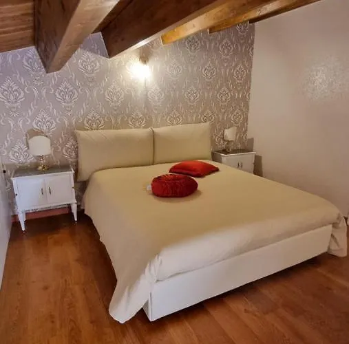 Bed & Breakfast Palazzo Del Contestabile 3*